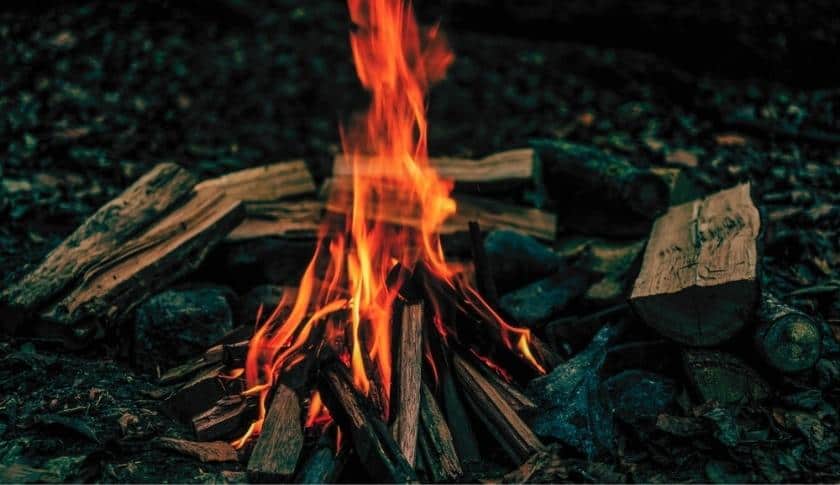 Best Skills Every Man Should Know - Build a Campfire