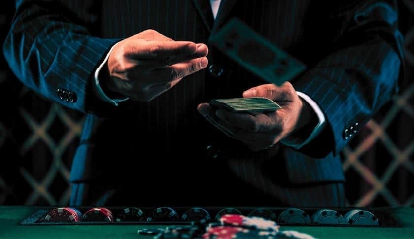 Best Skills Every Man Should Know - Deal and Play Cards