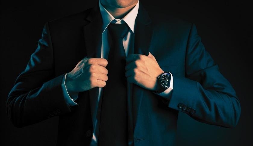 Best Skills Every Man Should Know - Tie A Tie
